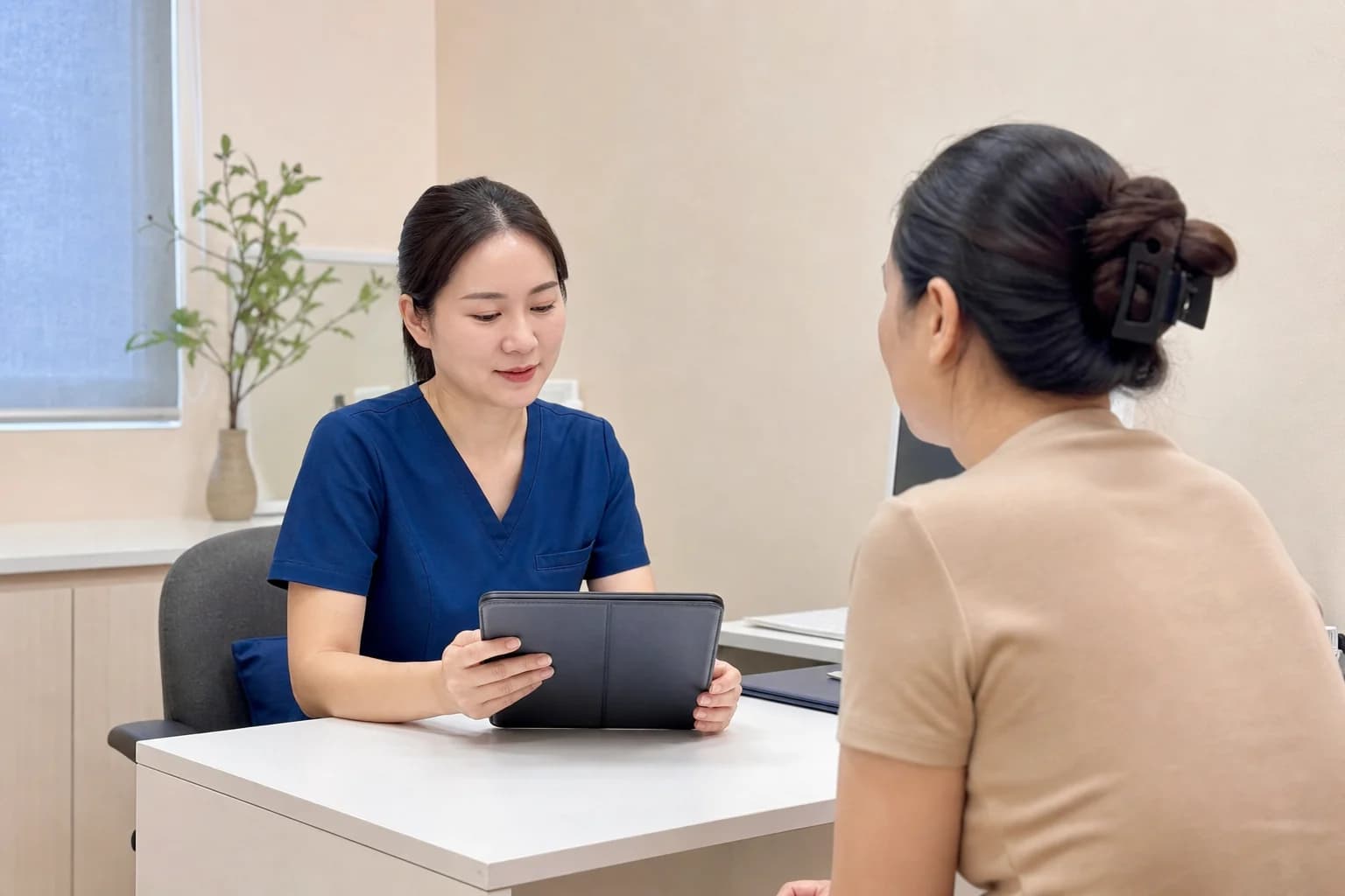 Tài liệu chuyên môn được kiểm tra trước khi tư vấn